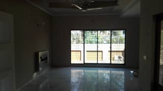1 Kanal Modern out House For Sale dha Phase 4 Prime Location