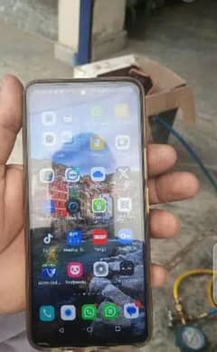 i want to sale my phone infinix hot 12 with original chrgr.
