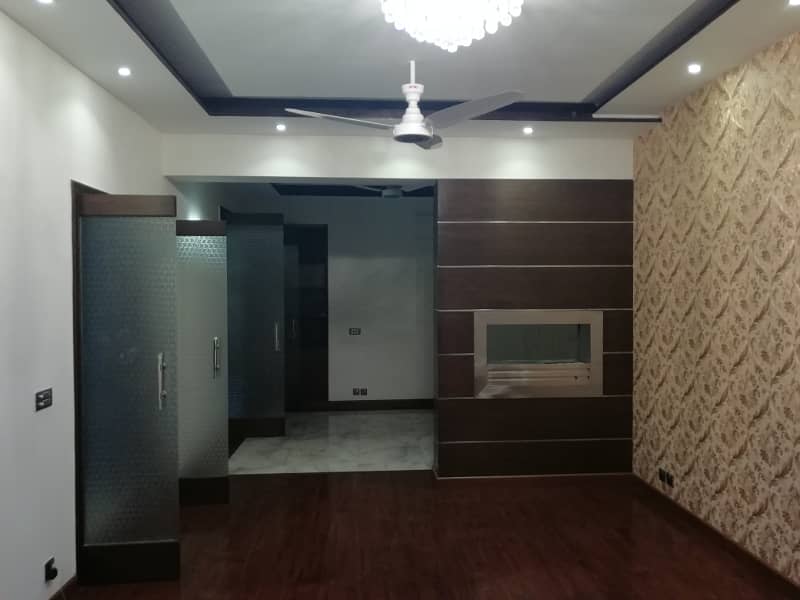 1kanal Super House For Sale dha Phase 1 6