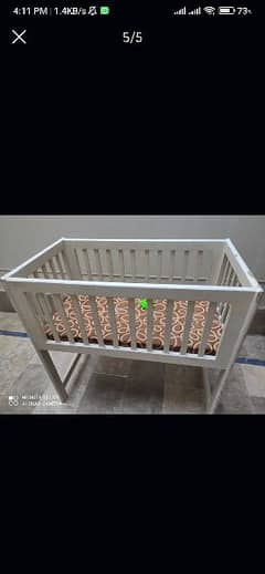 Baby Cot / Baby Bed / Wooden cot / Wooden baby bed/ Slightly Used