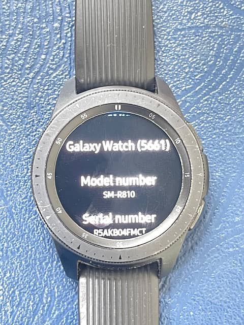 Samsung Galaxy Watch 4 (42 mm) , metal bezel Gear S4 (SM-R810) Wifi 11