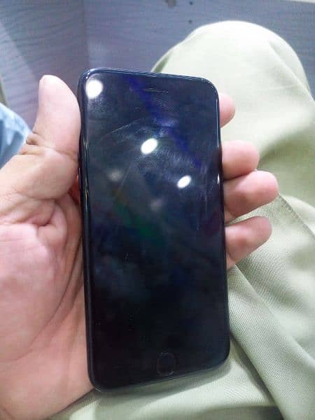 iPhone 7 128GB whater pak 3