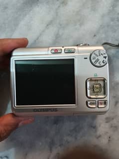 digital camera, with charger and rechargeble cell