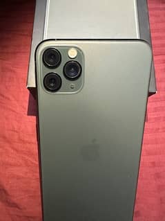 iphone 11 pro max 10/10 full box