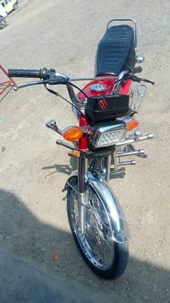 Honda bike 125cc 20018 model
