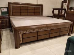 bed set/ bed for sale/ new bed/ poshish bed/ velvet bed/ wooden bed