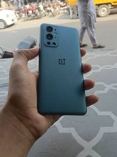 oneplus 9 Pro 10 by 10 condition dual Pta no open no box