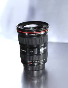 canon 17-40EF , 4.1 fl zoom lense