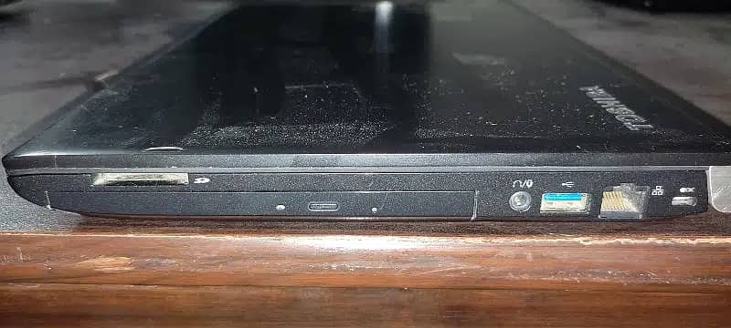 Toshiba portage r-30 8