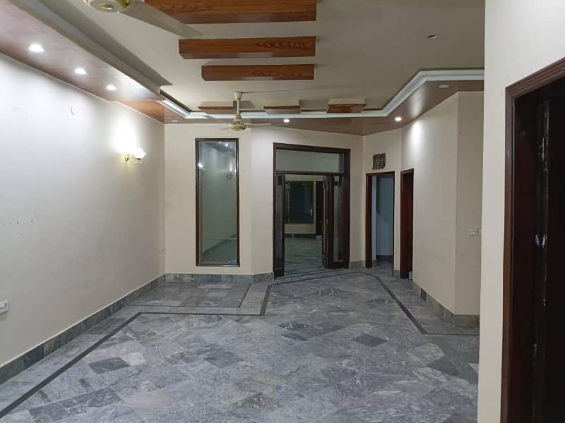 12 Marla Outclass Upper Portion For Rent In Johar Town Lahore 7