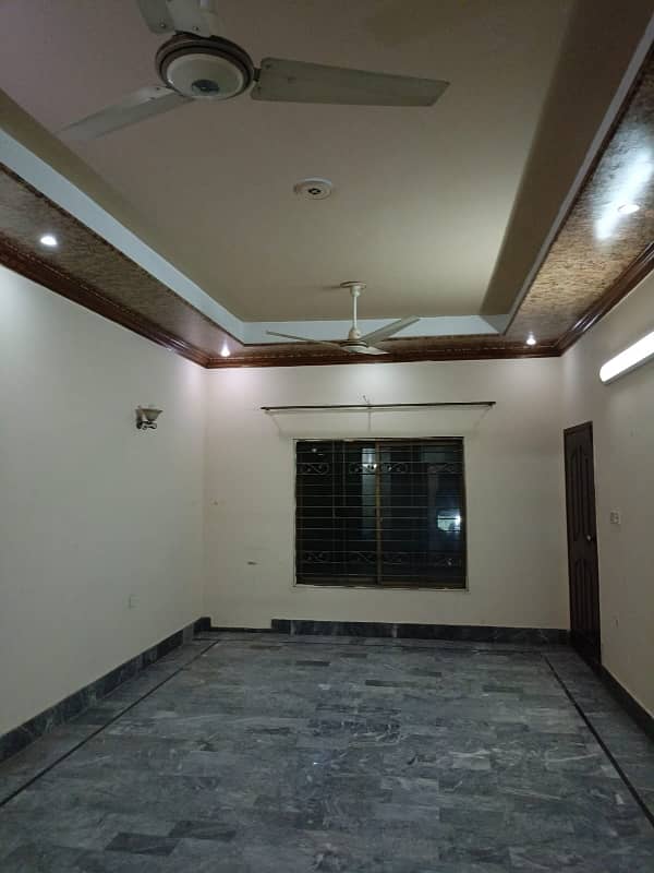 12 Marla Outclass Upper Portion For Rent In Johar Town Lahore 8