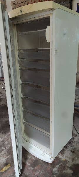 Westpoint fridge good condition 3