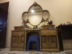 Dressing table in fair condition