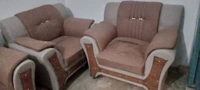2 months used only sofa set