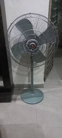 Pedestal Fan As Brand New condition pedistal fan stand wala pankha