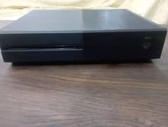 Xbox one 1Tb Elite With one controller