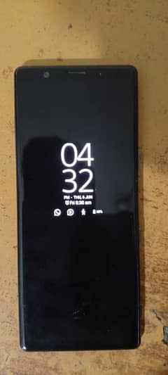 SONY EXPERIA 5 MARK 1 (exchange possible with iphone)