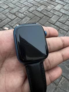 apple watch series 7 45mm in very good condition