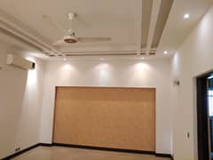 1kanal Luxuer Most House For Sale dha Phase 3