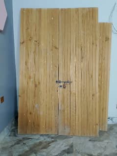 2  wood Door kayl