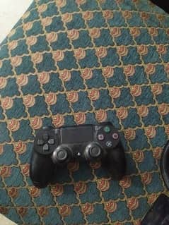PS4 controller needs to be repaired works fine just r2 doesn't work