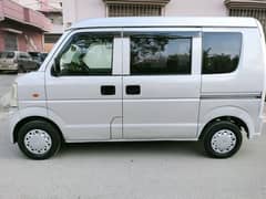 Suzuki Every 2012