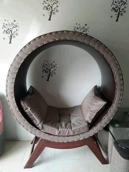 Ring Sofa Chair Available For Sale 0