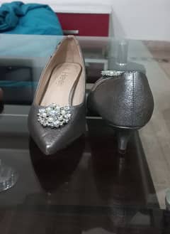 Different Shoes/Heels different price 36 size