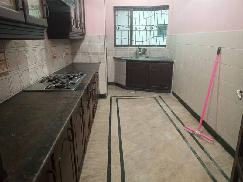 DHA phase 3 kanal upper portion for rent 9