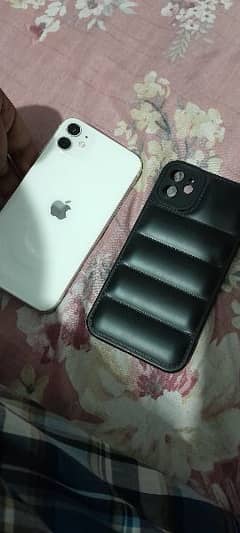 iphone 11 gevey (Jv) 64 Gb Available for Sale In reasonable price
