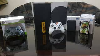 Xbox series s bundle with 2 controller 2 harddrives Gamepass
