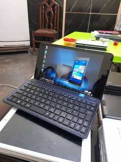 Asus transfamer book Laptop + Tablet 2/64GB SSD
