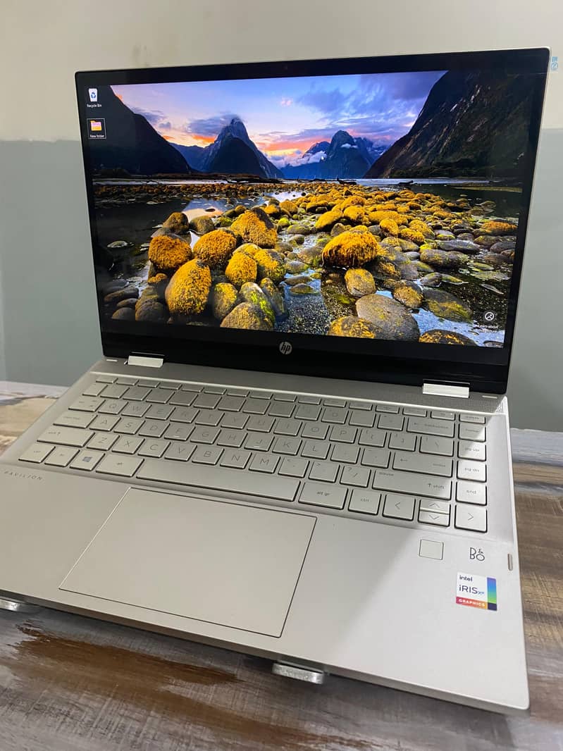 HP Pavilion x360 Convertable14 ||  i5 11th Gen Touch screen 10/10 0