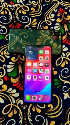 XS Max 512GB water pack Non PTA Battery health 81 Face id disable fU