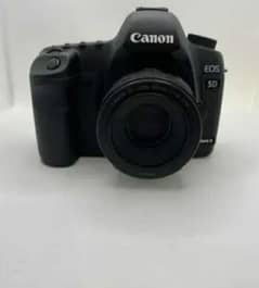 Canon 5D Mark II Full Frame DSLR With F1.8