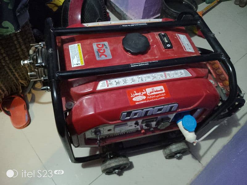 Loncin 3.5 kv with battery & gast kit new model generator like a new 0