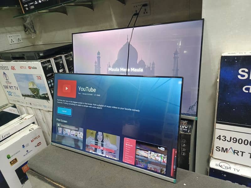 32,,inch Samsung Smart 8k UHD LED TV 3 years warranty 03004675739 1