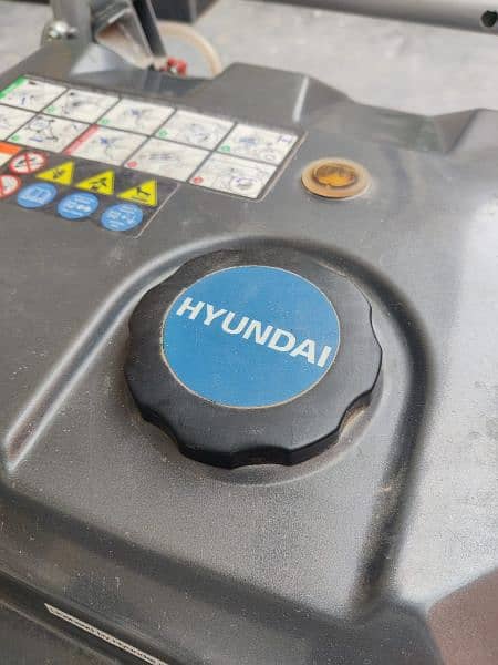 Hyundai Gasoline Generator 3 KW (HGS3500) 7