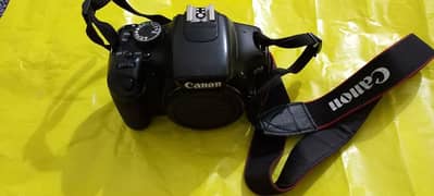 dslr camera canon 600d for sell