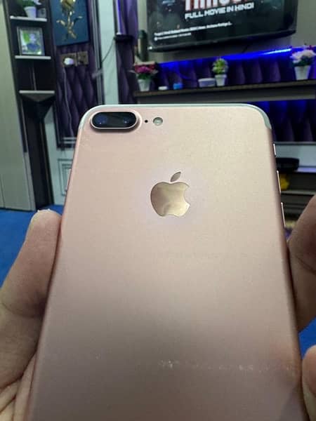 iPhone 7plus 128gb pta approved 2