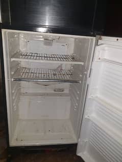 Dawlance HZone Fridge with Freezer (2 Door) full size