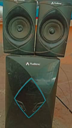 Audionic woofer . . urgent sale with good condition