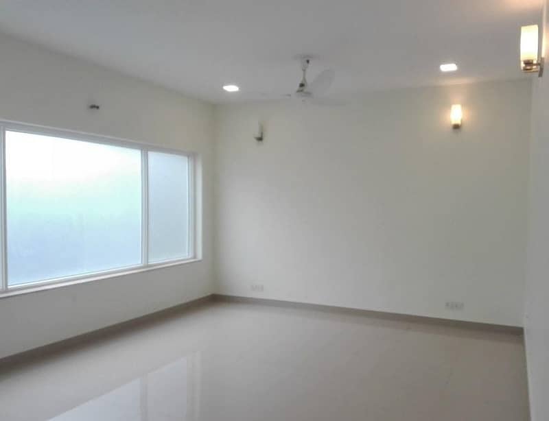 Spacious 20 Marla Lower Portion Available For rent In E-11 3