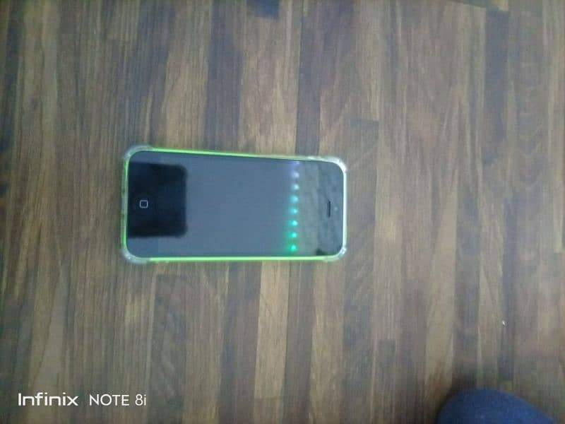 iphone 5c 32 gb new condition 4gb ram etc 1