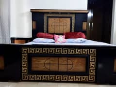 wooden bed set 0