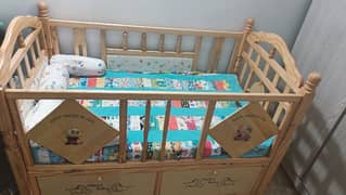 wooden crib for kid