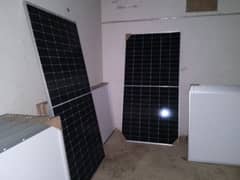 Solar Panels Jinko Ntype 580w Tier 1 A Grade