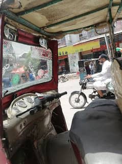 cng auto 3 seater rikshaw