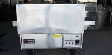 middle by marshal 22 inch conveyor oven