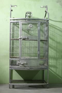 afreecan gire parot cage heavy and good condition